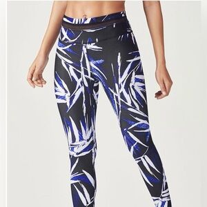 Fabletics DARBY HIGH WAISTED 7/8 POWER TO THE PANTS
